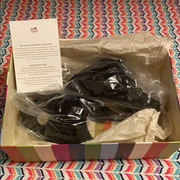 SOLD Coach Sandal - Picture 2 of 7